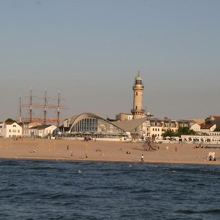 Haus Am Alten Strom Rostock Exterior foto